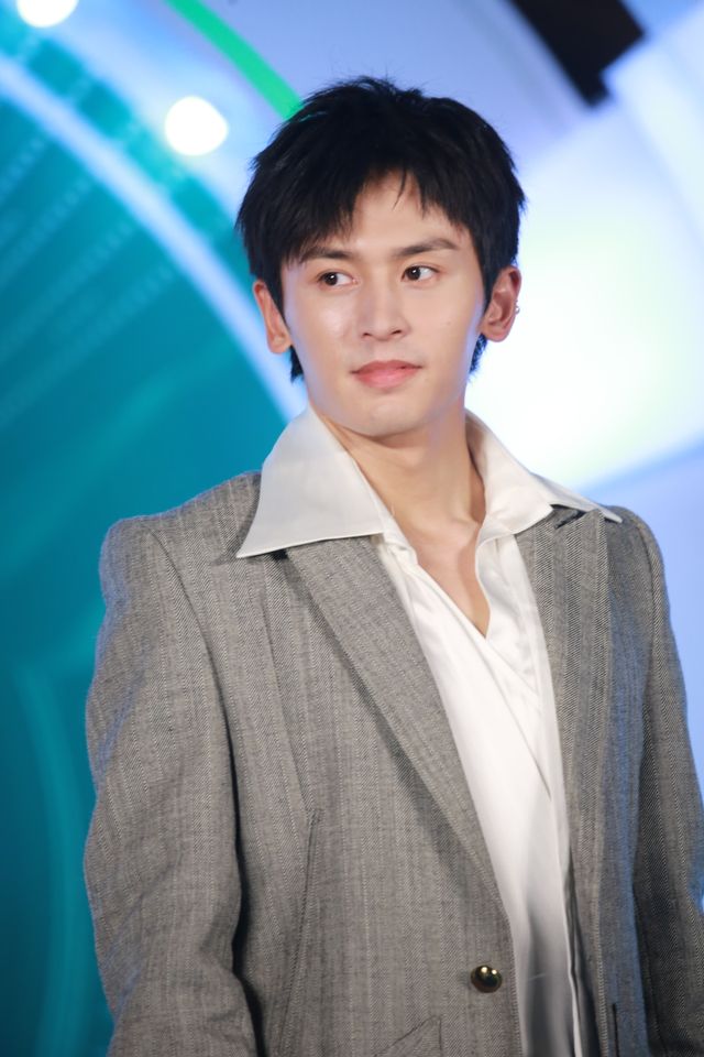 チャン・ジャーハン画像集（4枚目）