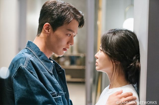 ソン・ヘギョ＆チャン・ギヨンがハグ！韓国ドラマ「今、別れの途中です」場面カット（3枚目）