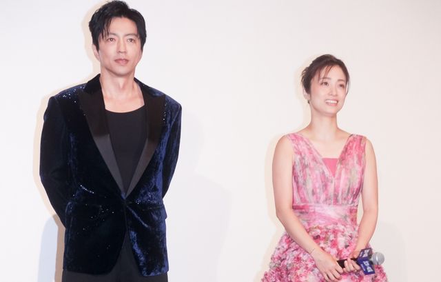 上戸彩、美麗ドレスで魅了『沈黙の艦隊　北極海大海戦』完成披露舞台あいさつ（20枚目）