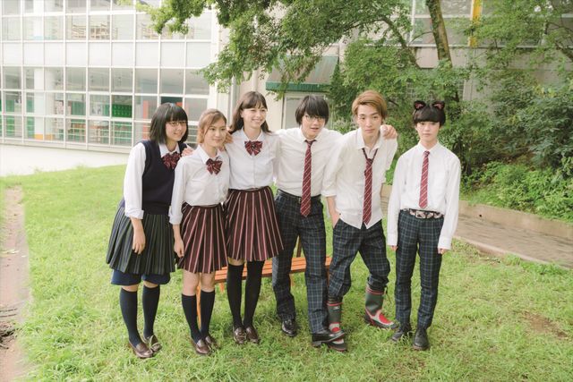 中条あやみ＆佐野勇斗ら若手俳優が集合！『3D彼女』メイキング＆場面写真（4枚目）