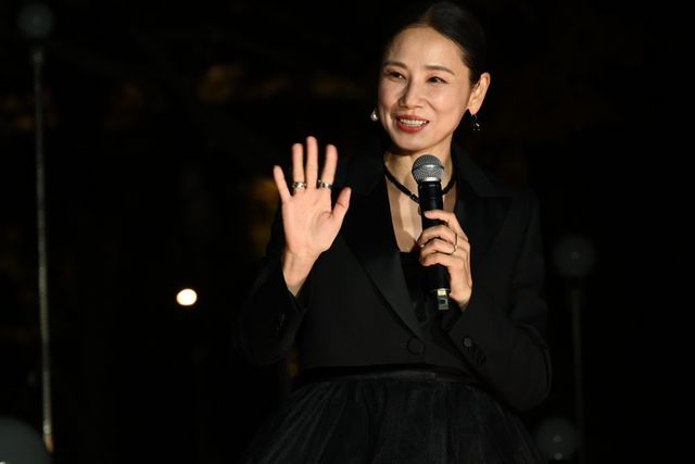 福山雅治、大泉洋、永瀬廉ら六本木に集結！『映画ラストマン -FIRST LOVE-』プレミアム点灯式（23枚目）