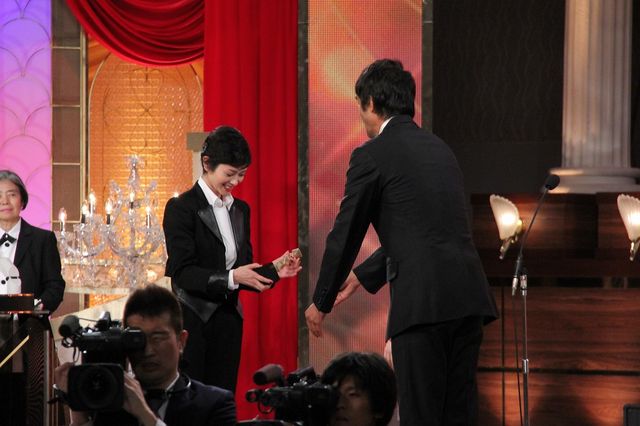 真木よう子が最優秀主演女優賞！「日本アカデミー賞授賞式」フォトギャラリー（28枚目）