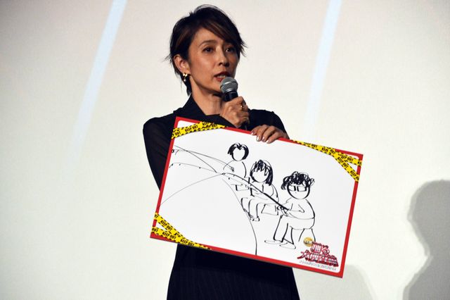 真下家の休日をイラストで表現した水野美紀