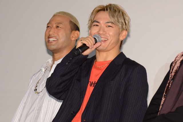 カッケー！『HiGH&LOW THE MOVIE 2 / END OF SKY』初日舞台あいさつ（10枚目）