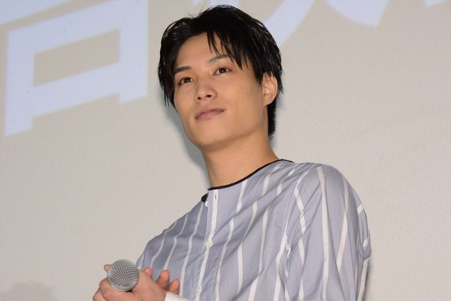 カッケー！『HiGH&LOW THE MOVIE 2 / END OF SKY』初日舞台あいさつ（19枚目）