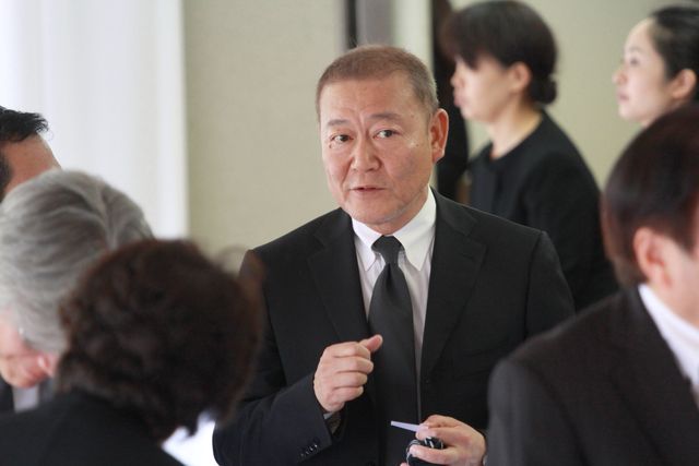 「あまちゃん」キャストも参列「蟹江敬三さんのお別れの会」ギャラリー（34枚目）