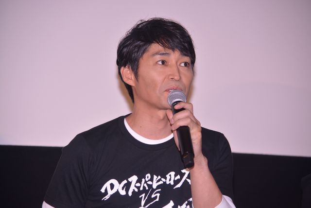 山田孝之ら“予算崩壊”Tシャツで登場！『DCスーパーヒーローズ vs 鷹の爪団』初日（7枚目）