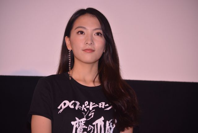 山田孝之ら“予算崩壊”Tシャツで登場！『DCスーパーヒーローズ vs 鷹の爪団』初日（10枚目）