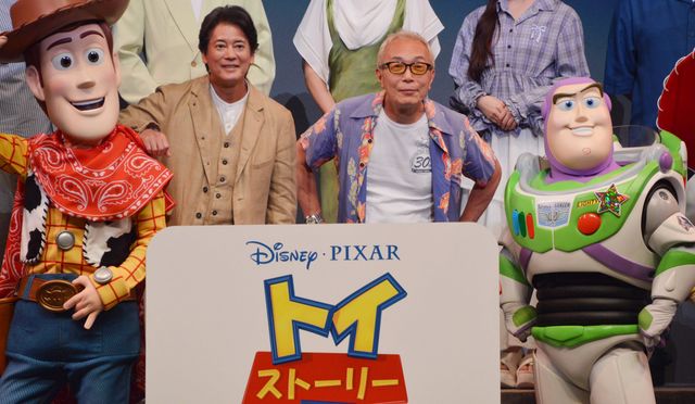 東京ディズニーランドに登場した唐沢寿明&所ジョージ