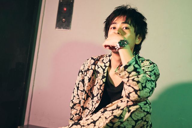 色気あふれる…成田凌『くれなずめ』インタビューカット（2枚目）