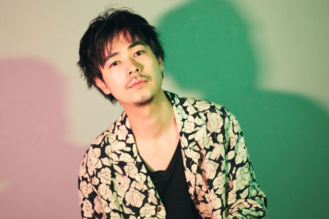 色気あふれる…成田凌『くれなずめ』インタビューカット（4枚目）