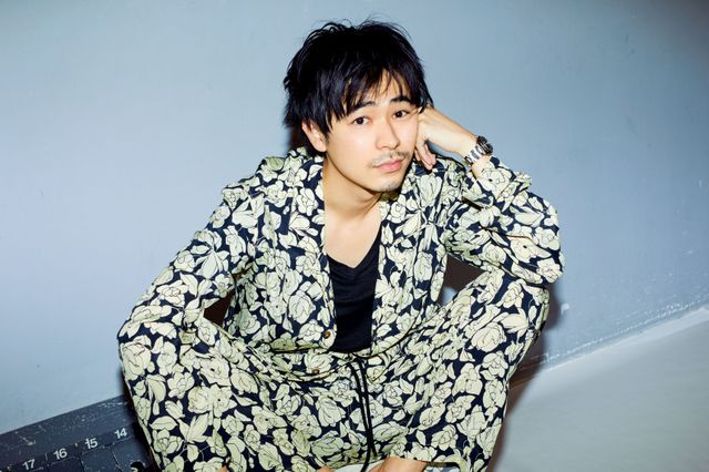 色気あふれる…成田凌『くれなずめ』インタビューカット（5枚目）