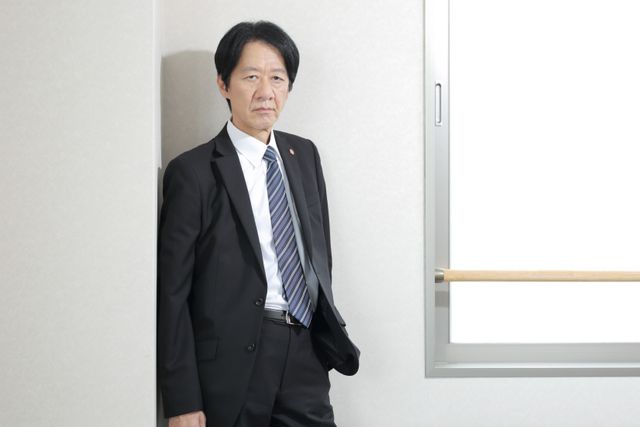 「相棒」屈指の人気キャラ！伊丹憲一役・川原和久インタビュー撮り下ろしカット（3枚目）