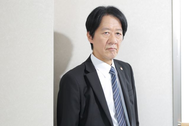 「相棒」屈指の人気キャラ！伊丹憲一役・川原和久インタビュー撮り下ろしカット（4枚目）