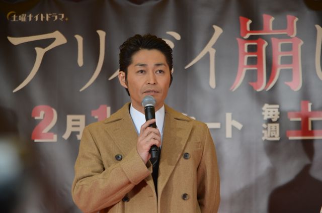 浜辺美波のキュートな笑顔！ドラマ「アリバイ崩し承ります」制作発表記者会見（17枚目）