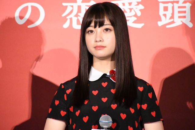 橋本環奈、平野紫耀の天然ぶりを報告『かぐや様は告らせたい』完成披露舞台あいさつ（3枚目）