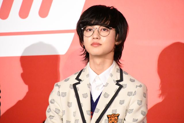 橋本環奈、平野紫耀の天然ぶりを報告『かぐや様は告らせたい』完成披露舞台あいさつ（28枚目）