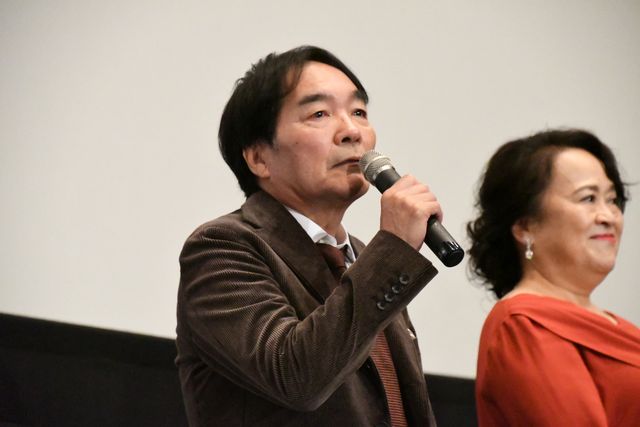 高橋一生、蒼井優との新婚シーンは役者冥利に尽きる！『ロマンスドール』初日舞台あいさつ（8枚目）