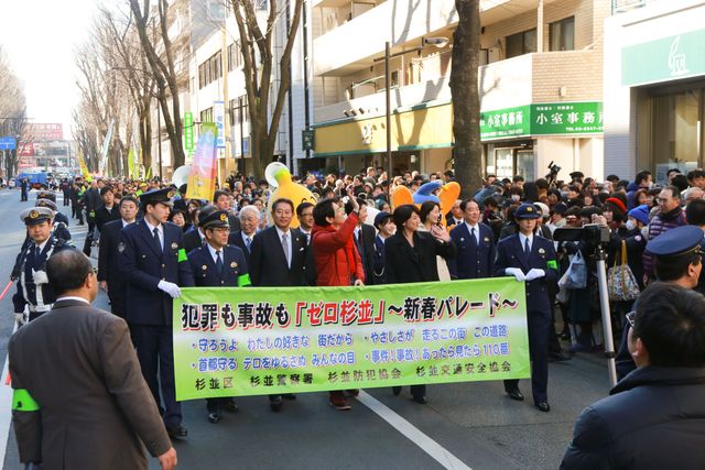 阿佐ヶ谷駅ホームに手を振る小泉孝太郎！新ドラマ「警視庁ゼロ係」会見フォトギャラリー（10枚目）