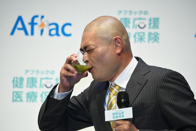 田中圭のくしゃくしゃ笑顔！「アフラックの健康応援医療保険」商品発表会（16枚目）