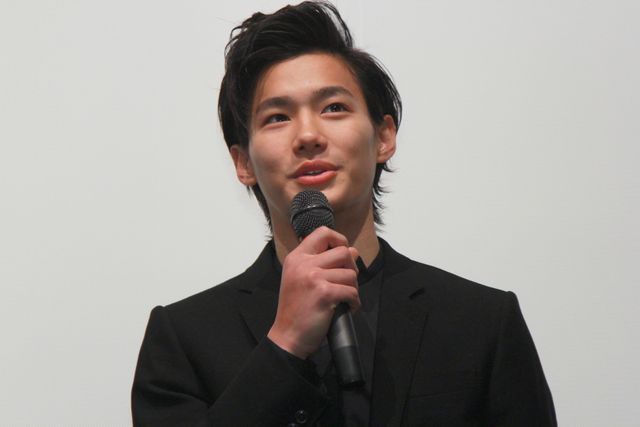 夏帆が血まみれに!?映画『パズル』初日舞台あいさつフォトギャラリー（4枚目）