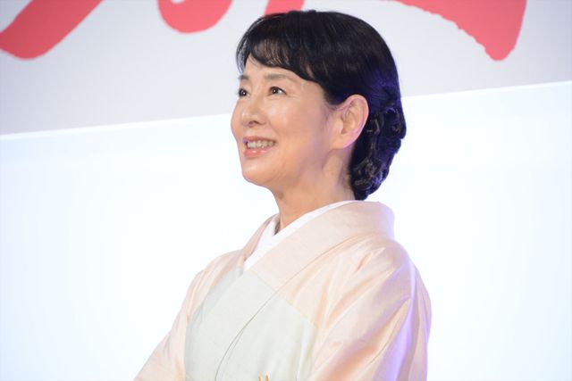 着物の吉永小百合＆ドレスの広瀬すずが美しい！『いのちの停車場』全国公開記念舞台あいさつ（4枚目）