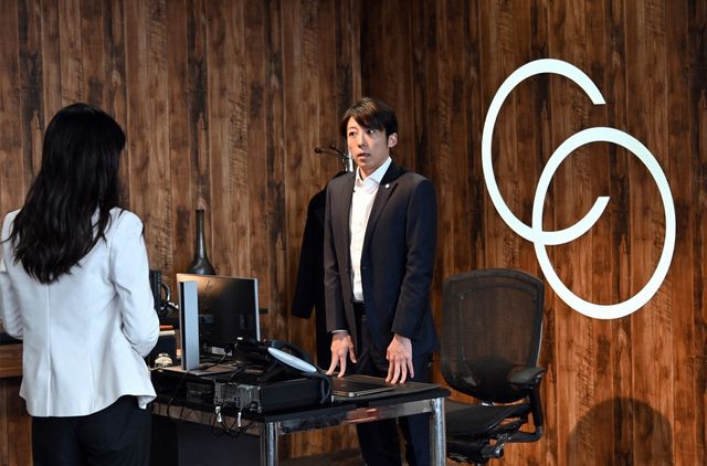 綾瀬はるか＆高橋一生の演技バトル！「天国と地獄」3話場面写真（8枚目）