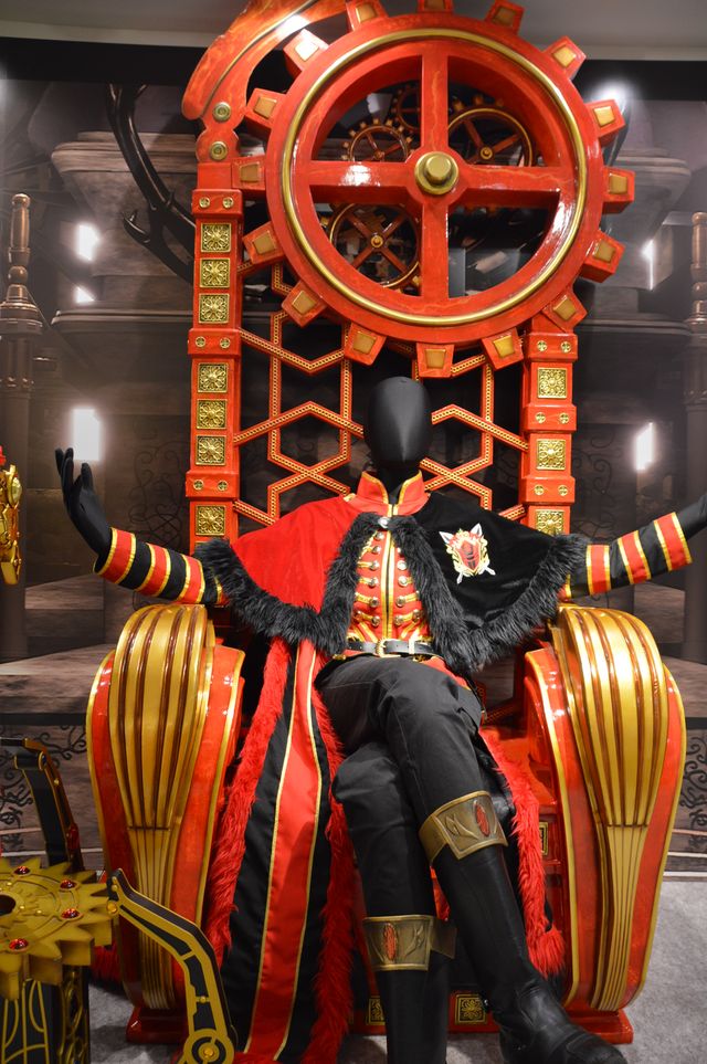 おっきなもっふんがお出迎え！「キングオージャー　王の秘宝展」会場の様子（6枚目）