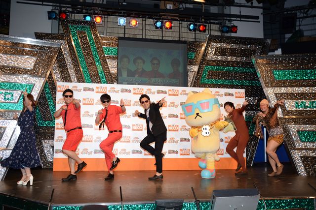 オリラジ＆8.6秒バズーカー＆バンビーノがコラボ！「出番ですよ！オニギリズ」主題歌披露イベントフォトギャラリー：フォトギャラリー