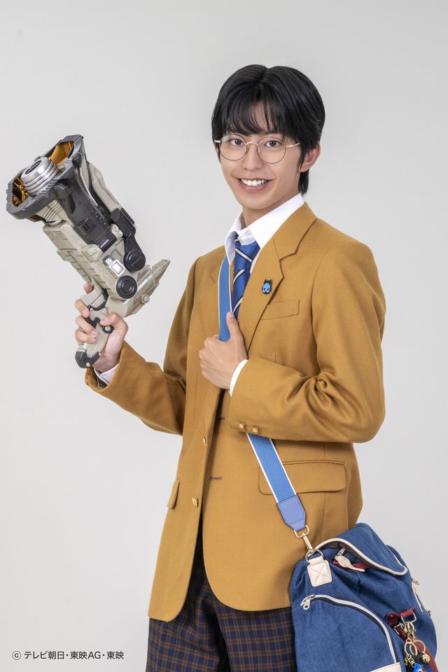 光宗薫、鉄扇で華麗に戦うハンターに！「角醒ハンター オメガホーン」新キャラビジュアル（4枚目）