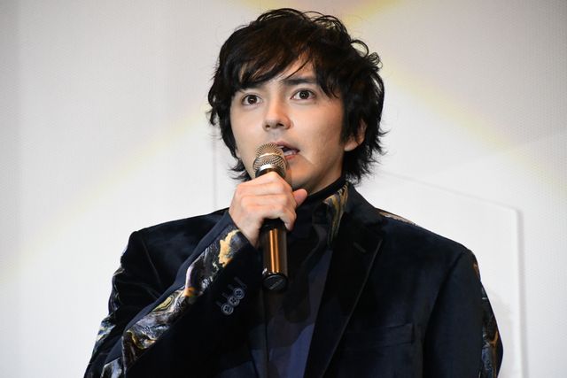 華やか！林遣都、小松菜奈、井浦新ら登壇　映画『恋する寄生虫』公開記念舞台あいさつ（7枚目）