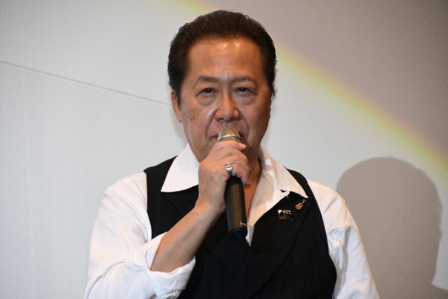 華やか！林遣都、小松菜奈、井浦新ら登壇　映画『恋する寄生虫』公開記念舞台あいさつ（16枚目）