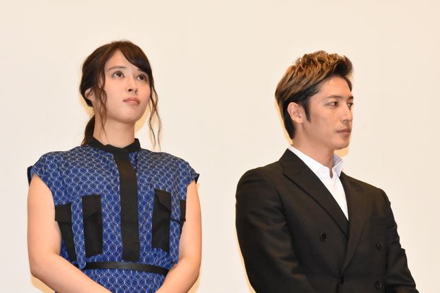 玉木宏＆広瀬アリスがくす玉割りー！映画『探偵ミタライの事件簿』初日舞台あいさつフォトギャラリー（18枚目）