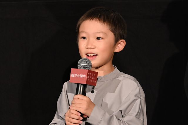 二階堂ふみ、500人のオーディション勝ち抜いた子役たちと登壇！『わたしの知らない子どもたち』初日舞台挨拶（14枚目）