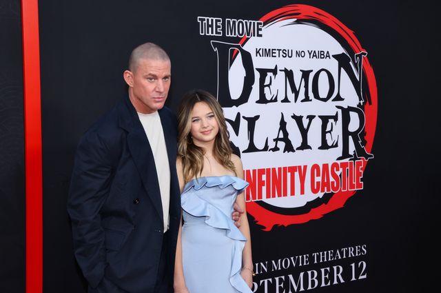 『劇場版「鬼滅の刃」無限城編　第一章　猗窩座再来』LAプレミアでのチャニング・テイタムと娘エヴァリー（4枚目）