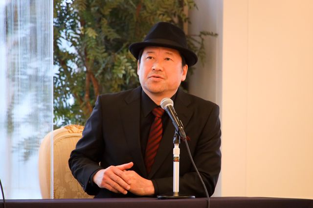 山田孝之、坂井真紀、佐藤二朗ら登壇『はるヲうるひと』完成報告会見（3枚目）