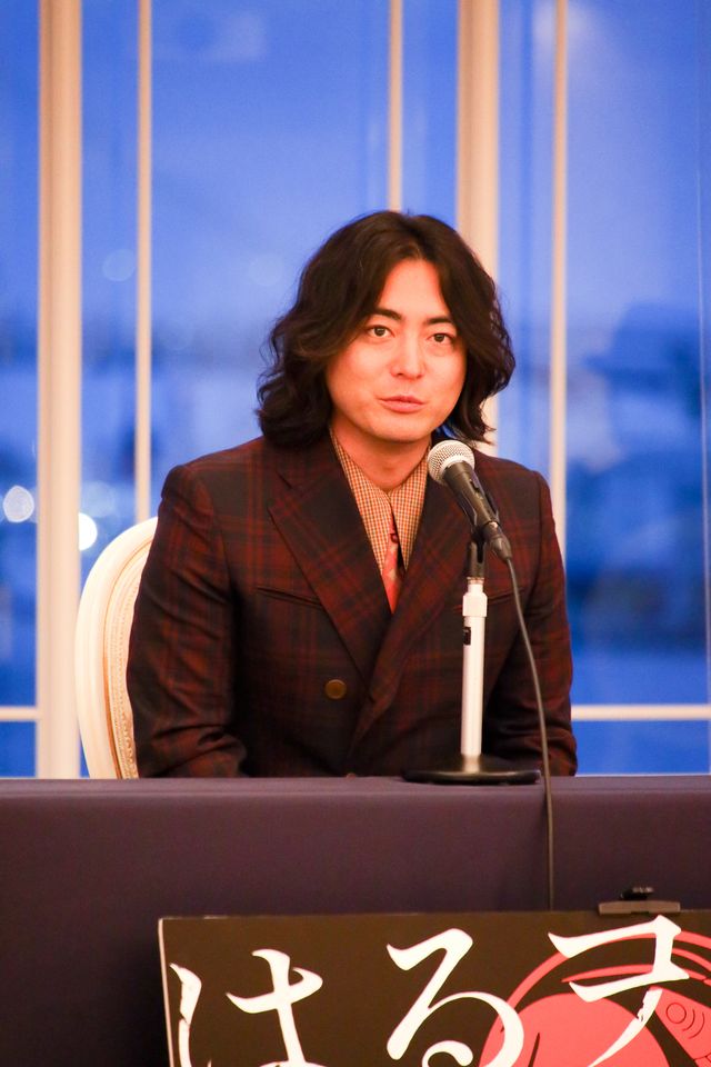 山田孝之、坂井真紀、佐藤二朗ら登壇『はるヲうるひと』完成報告会見（7枚目）