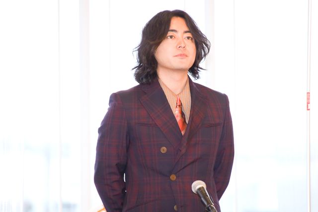 山田孝之、坂井真紀、佐藤二朗ら登壇『はるヲうるひと』完成報告会見（16枚目）