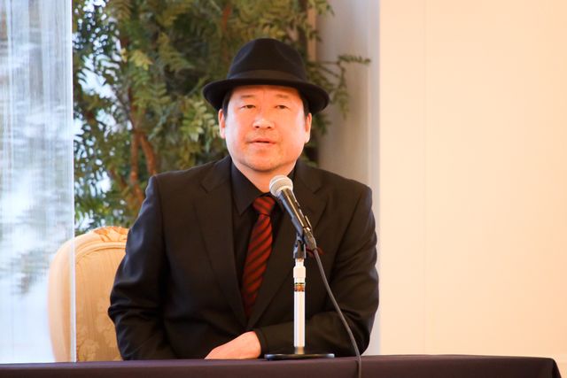 山田孝之、坂井真紀、佐藤二朗ら登壇『はるヲうるひと』完成報告会見（20枚目）