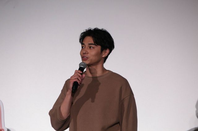 長澤まさみ、サプライズ大成功！東出昌大＆小日向文世「マジで騙された！」（2枚目）