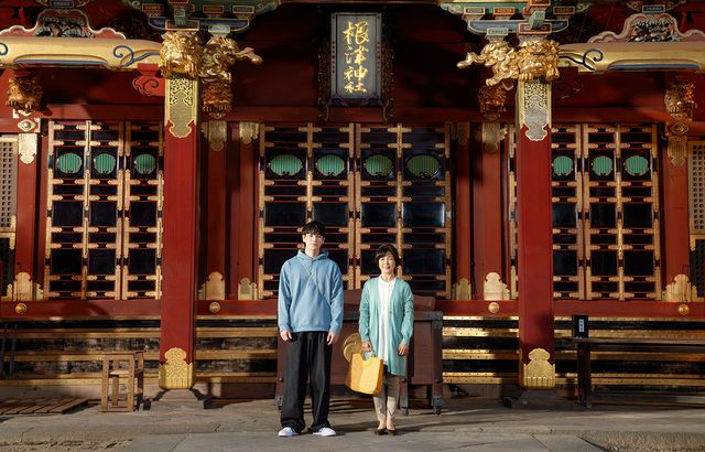 JO1豆原一成がコーヒーにこだわりを持つ大学生役に『富士山と、コーヒーと、しあわせの数式』新場面写真11点（5枚目）