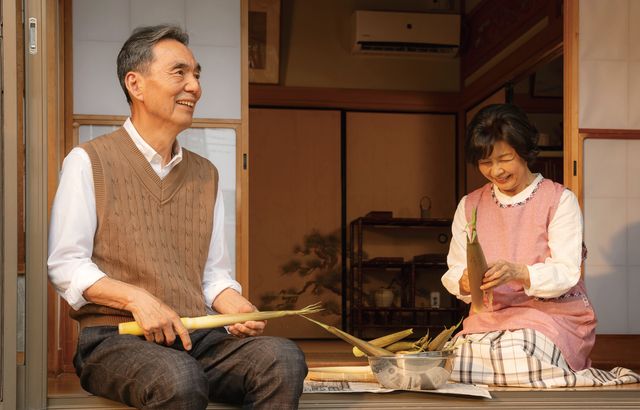 JO1豆原一成がコーヒーにこだわりを持つ大学生役に『富士山と、コーヒーと、しあわせの数式』新場面写真11点（8枚目）