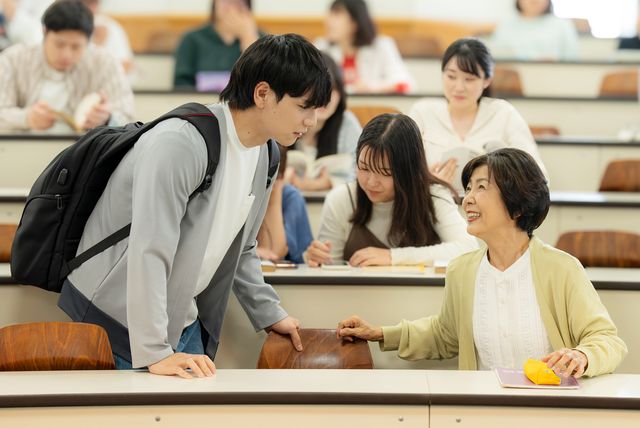 JO1豆原一成がコーヒーにこだわりを持つ大学生役に『富士山と、コーヒーと、しあわせの数式』新場面写真11点（11枚目）