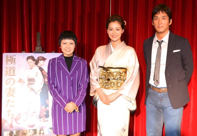 映画『極道の妻（つま）たち Neo』初日舞台あいさつ（19枚目）