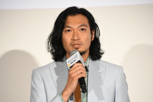 石原さとみ＆青木崇高が涙…“娘”がサプライズ『ミッシング』舞台挨拶（12枚目）