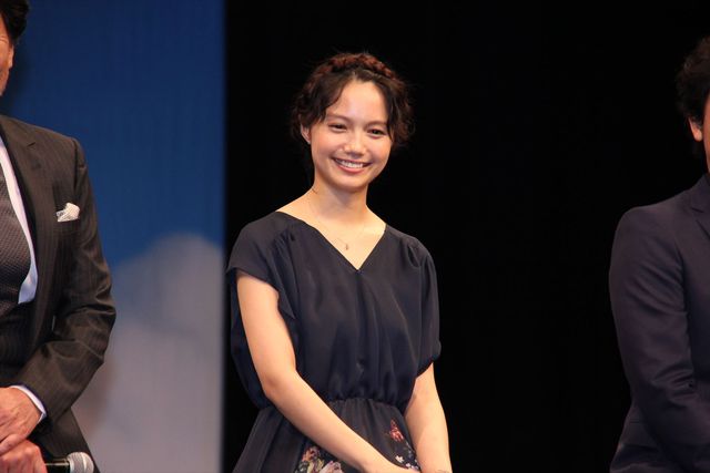 役所広司、宮崎あおい、広瀬すず、染谷将太ら豪華俳優陣ずらり！映画『バケモノの子』完成披露会見フォトギャラリー（18枚目）