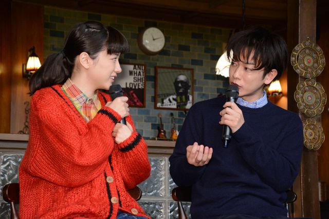 笑顔の佐藤健＆永野芽郁！連続テレビ小説「半分、青い。」スタジオ取材会（7枚目）