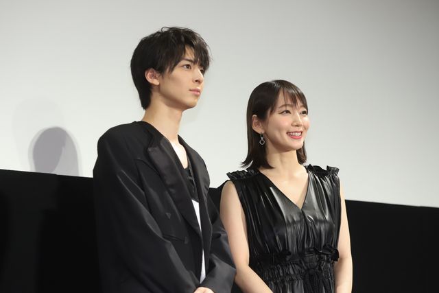 吉岡里帆、最高の笑顔で魅了！『見えない目撃者』ティーン女子限定試写会（5枚目）