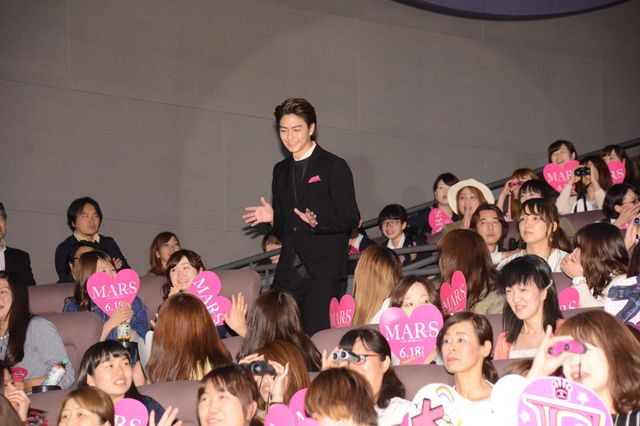 藤ヶ谷太輔、窪田正孝、飯豊まりえ、山崎紘菜、稲葉友！最旬若手俳優陣がそろいぶみ！映画『MARS～ただ、君を愛してる～』完成披露試写会舞台あいさつフォトギャラリー（4枚目）