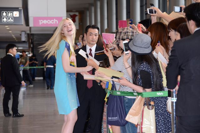 アンジェリーナ・ジョリーとエル・ファニングが来日！フォトギャラリー（4枚目）